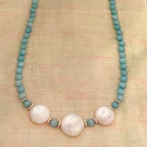 Stella & Dot Retired Lady Coin Pearl Necklace